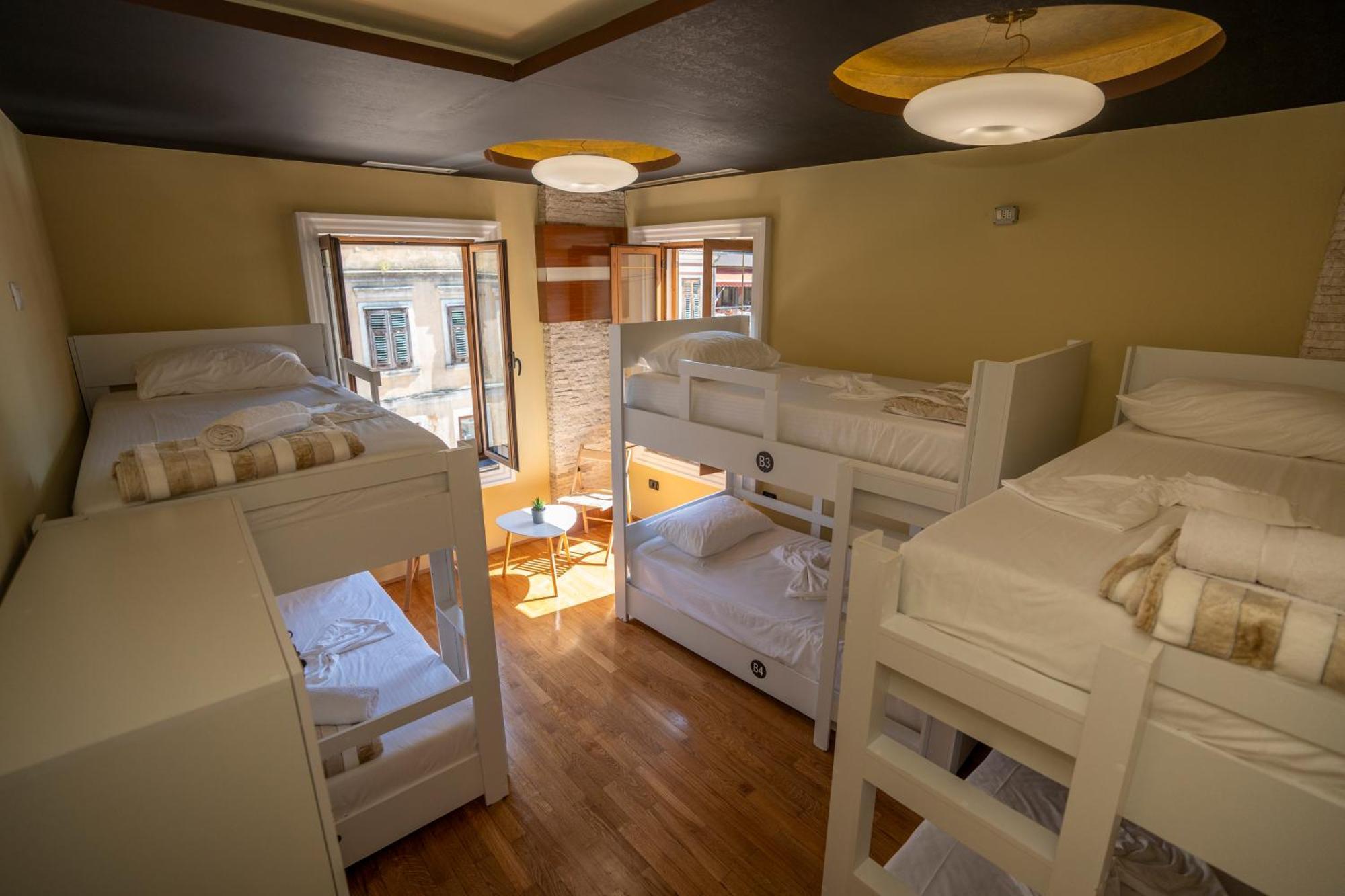 Terrace Hostel & Lounge Bar Szkodra Zewnętrze zdjęcie