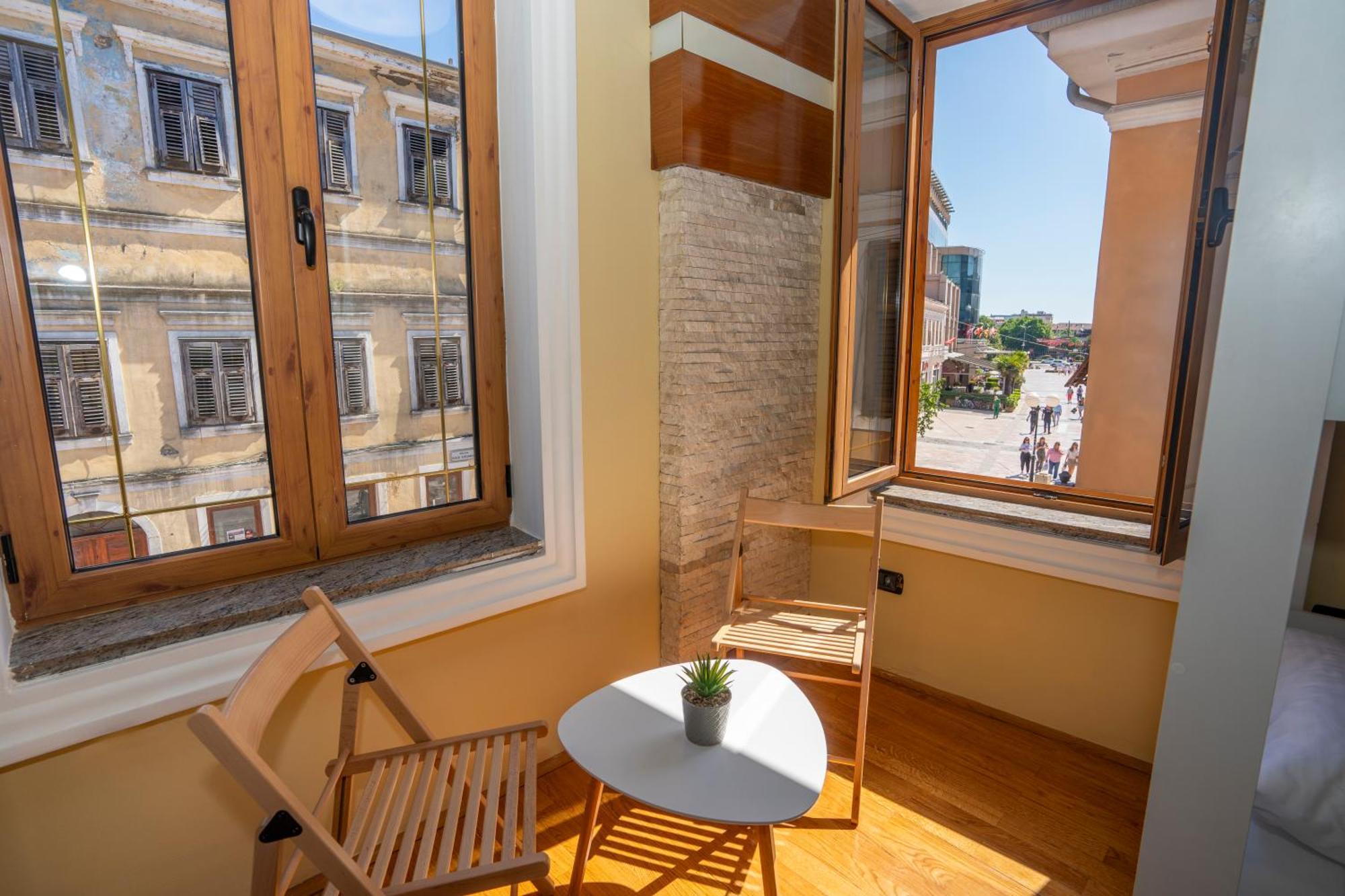 Terrace Hostel & Lounge Bar Szkodra Zewnętrze zdjęcie